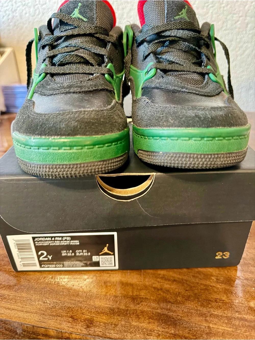 Jordan 4 RM Boys' Black & Green Jumpman Sneakers